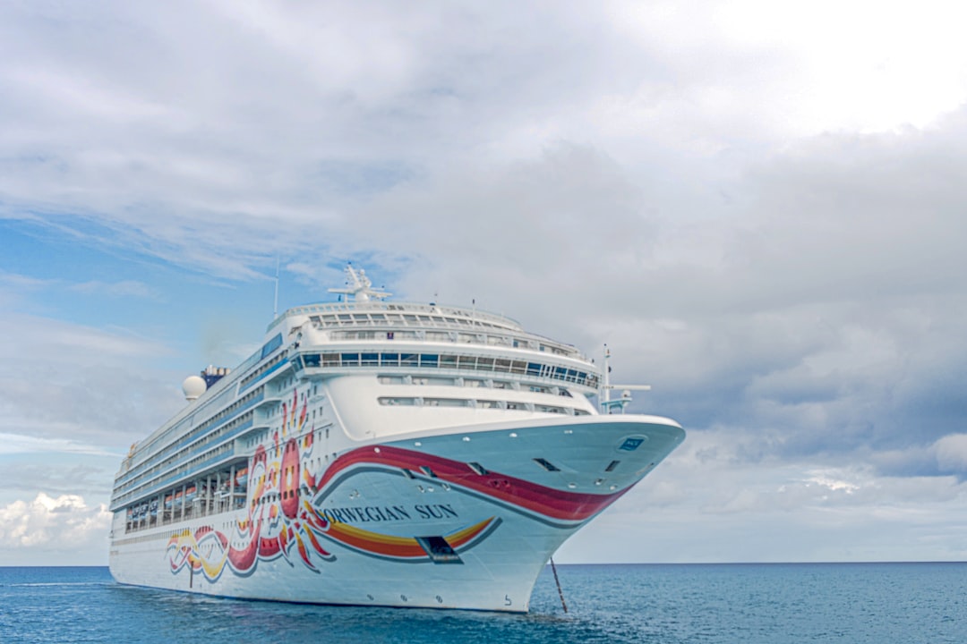 All Aboard: The Ultimate Guide to Cruise Ship Bookings & Reservations